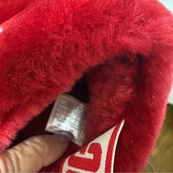 UGG Women's Plush Red Slippers - Picture 7 of 9